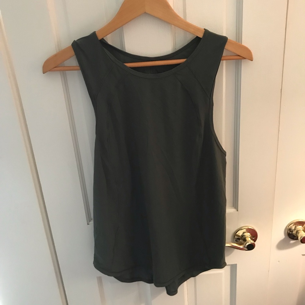 Lululemon sculpt Forest green tank